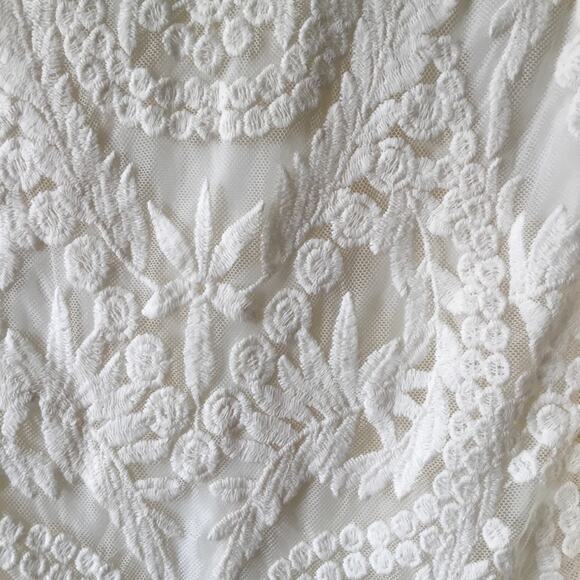 Cream Long Sleeve with Floral Lace Back Sweater - Picture 13 of 16